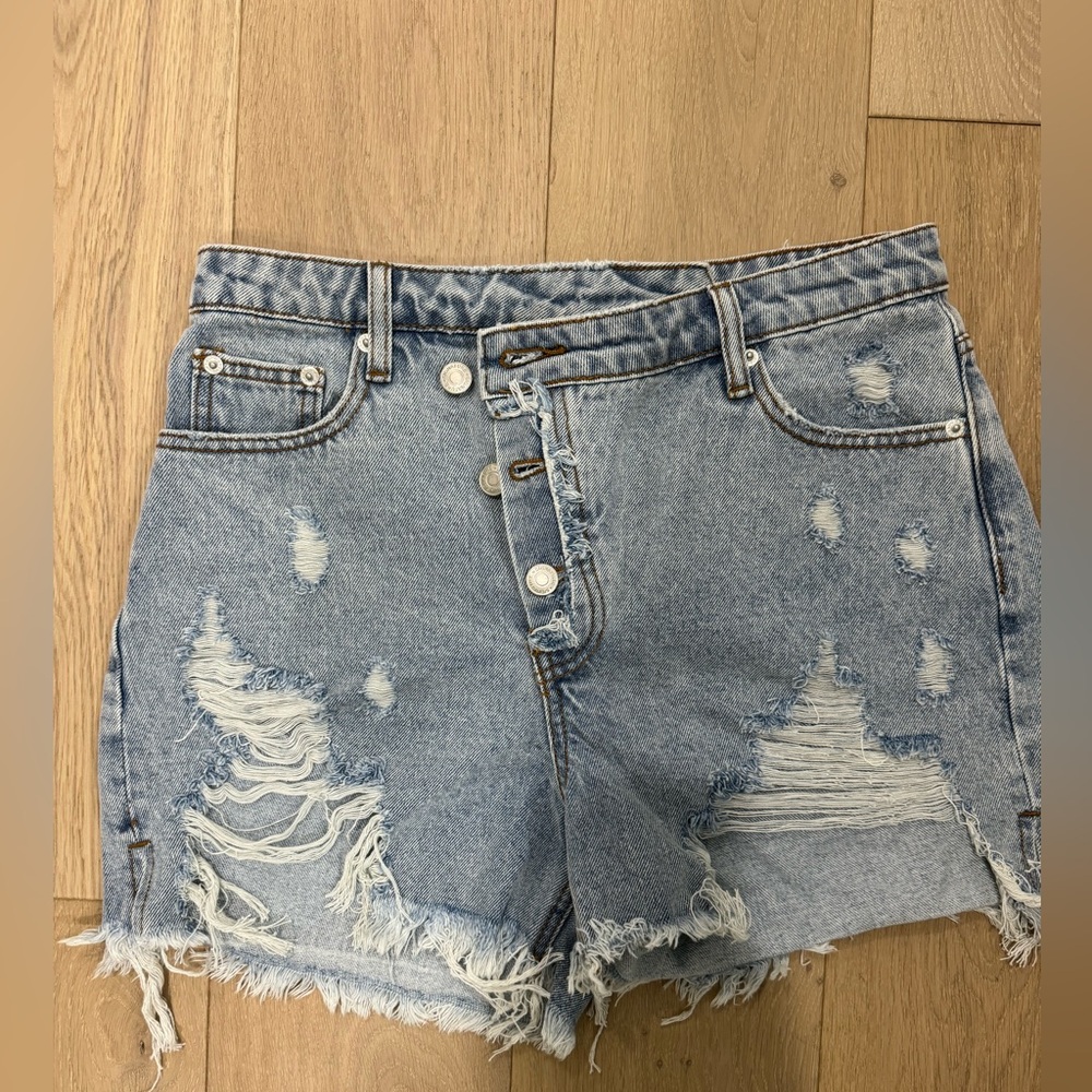 Signature Jean Shorts